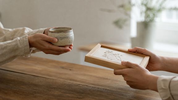 Cadeaux artistiques : inspirations créatives pour surprendre votre moitié
