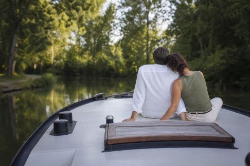 Top des escapades en péniche pour s’évader sur les canaux en amoureux