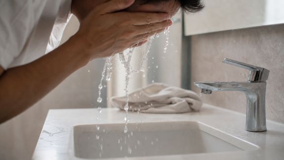 Routine express : se préparer en 20 minutes pour un rendez-vous improvisé